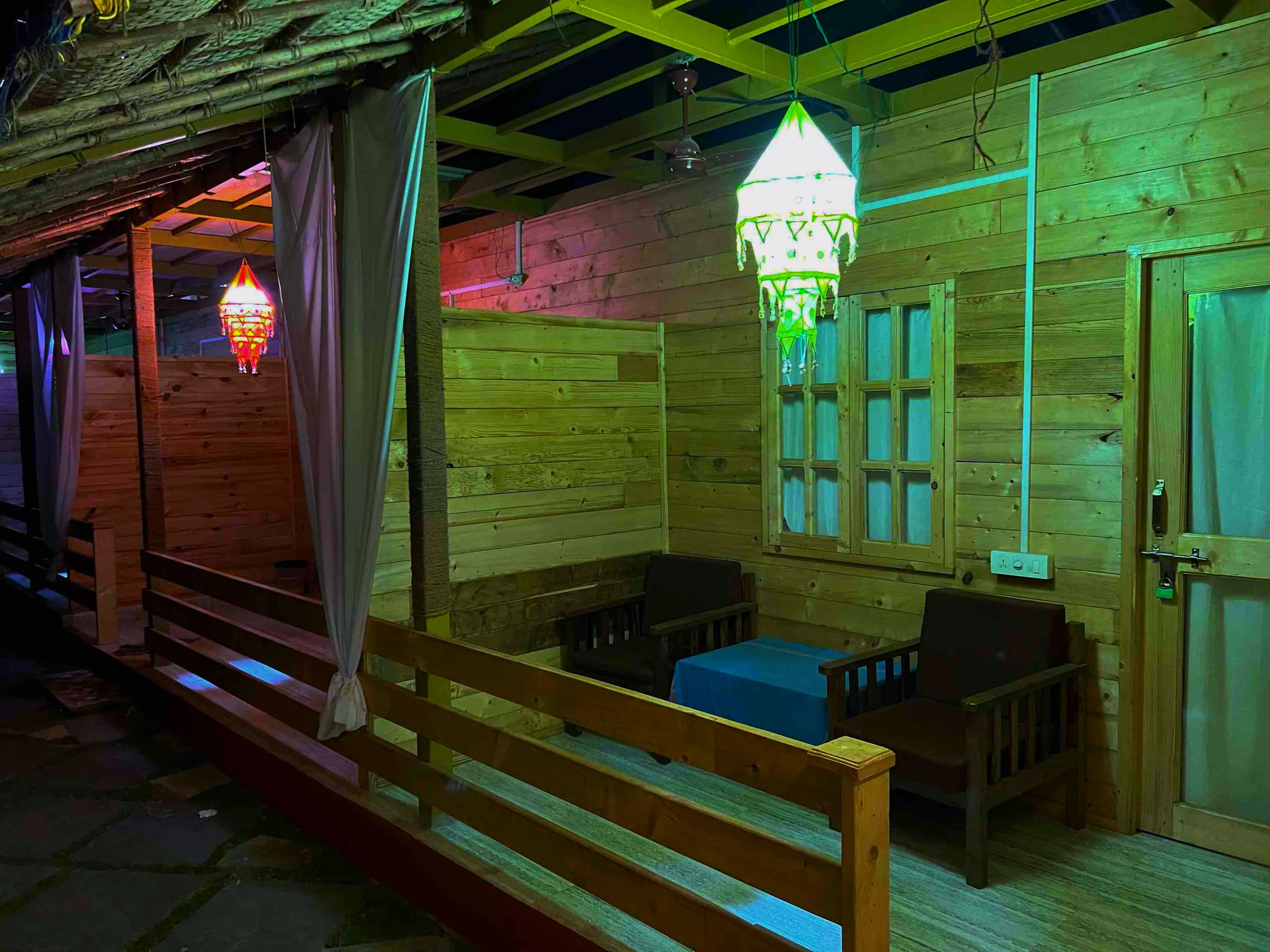 Rosa Mystica Cottages Balcony 1